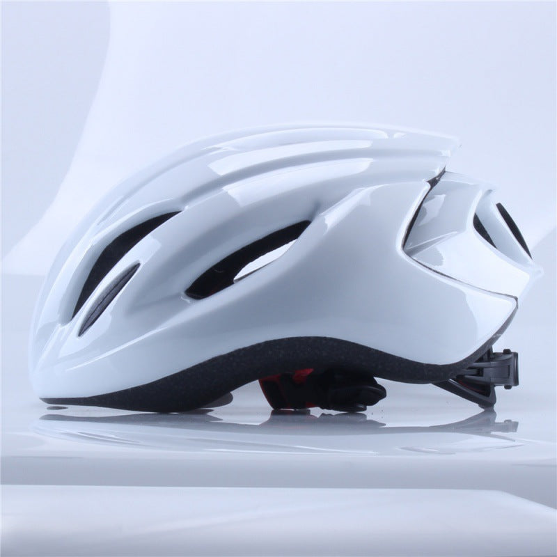 Cycling helmets, mountain bikes, bicycles, balance bikes, motorcycles, safety helmets