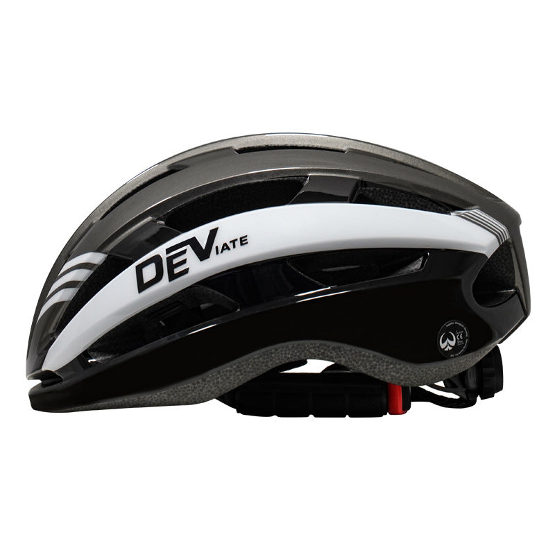 Outdoor sports breathable bicycle aerodynamic helmet