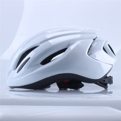 Cycling helmets, mountain bikes, bicycles, balance bikes, motorcycles, safety helmets