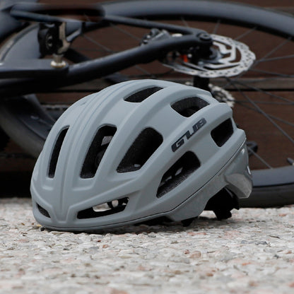 Bicycle Helmet, All-Season, One-Piece Molding for Mountain Bikes and Road Bikes