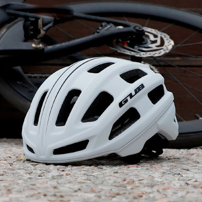 Bicycle Helmet, All-Season, One-Piece Molding for Mountain Bikes and Road Bikes