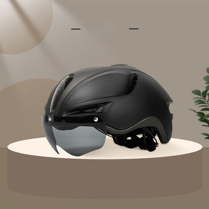 Magnetic windshield one-piece helmet breathable bicycle helmet pneumatic cycling helmet with taillight