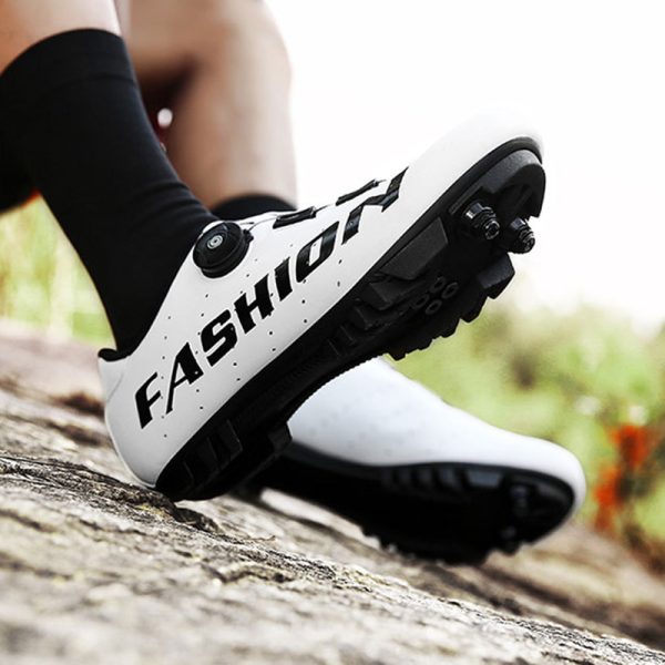 Mountain bike shoes hard sole breathable lock shoes - Image 2