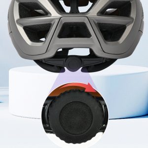 Adjustable fit bike helmet