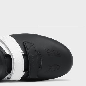 Durable upper cycling shoe