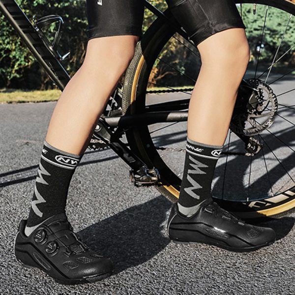 Professional cycling shoes non-locking bicycle shoes road bike non-locking cycling shoes four seasons