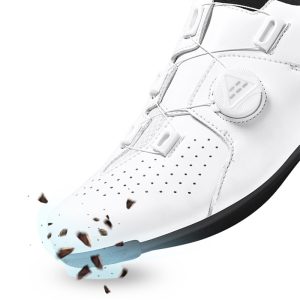 Anti-collision reinforced toe